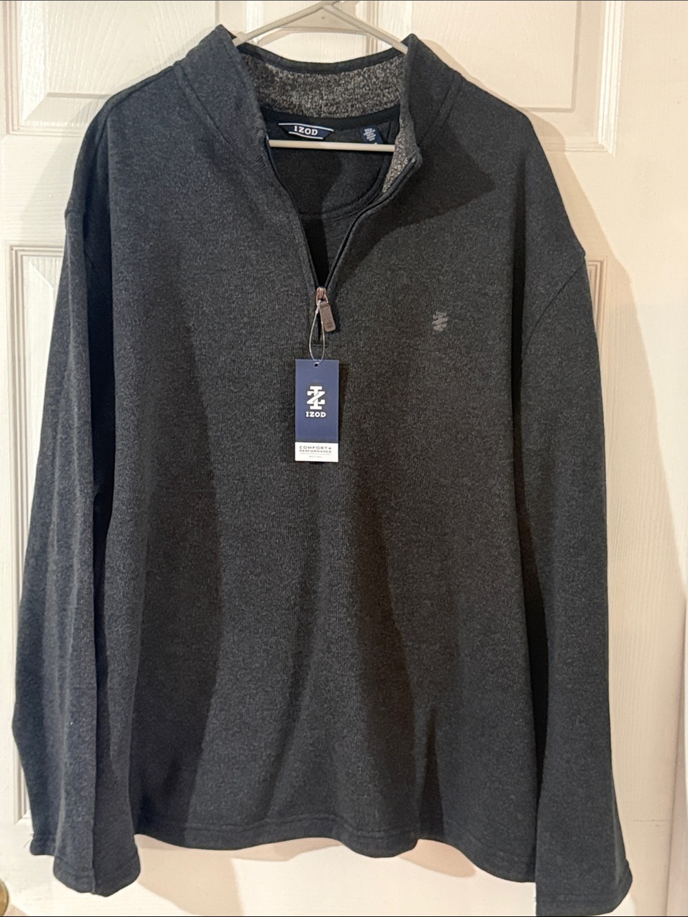 Izod Men’s Dark Charcoal/Black Quarter-Zip Fleece Pullover 2XB